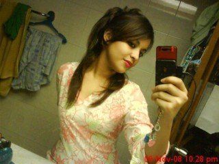 Seducing nude indian teen girls